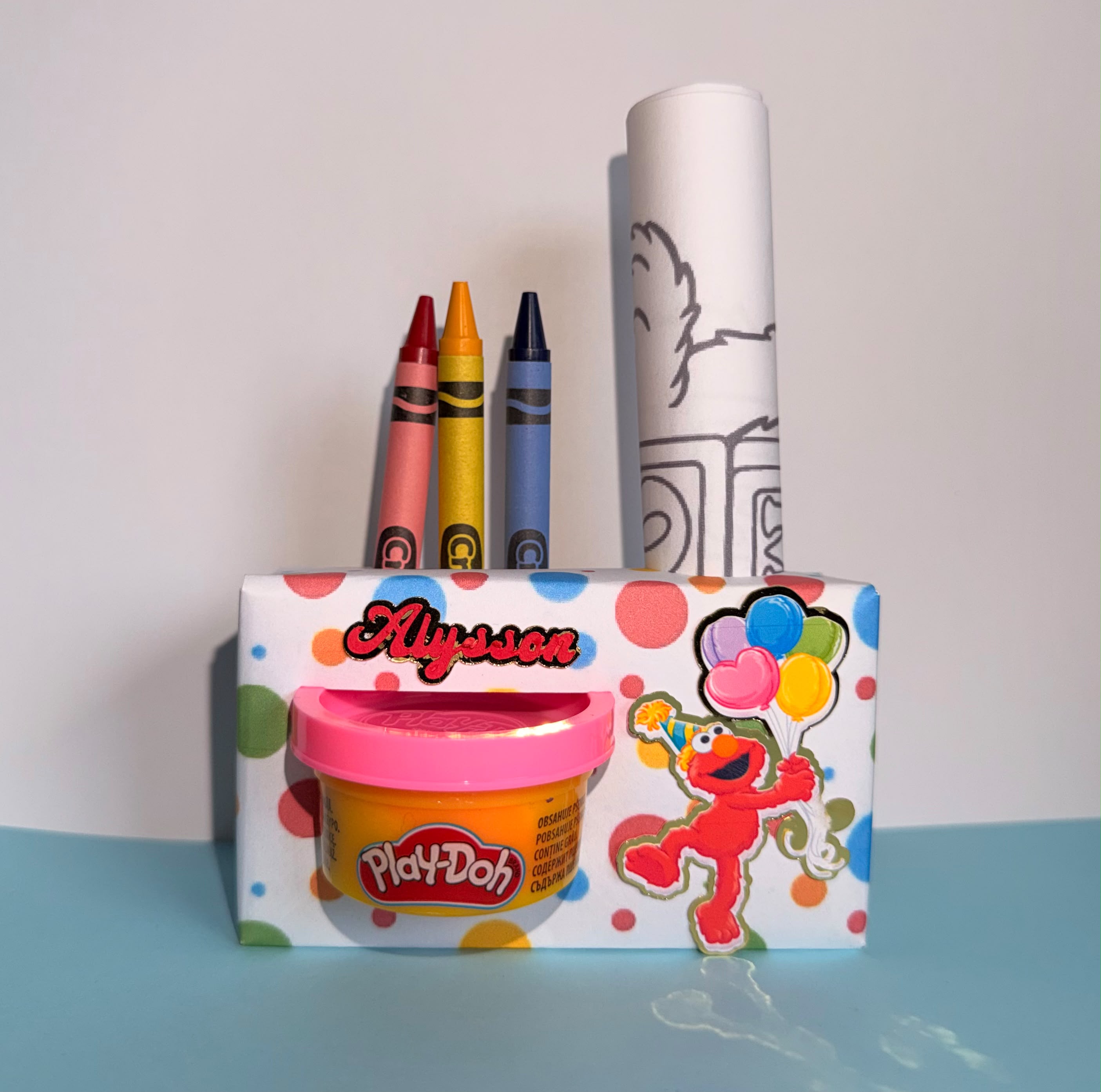 Caja personalizada de cumpleaños de Confeti
